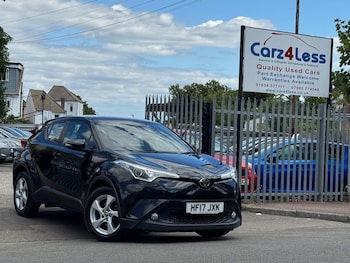 Used Toyota C-HR 2017 for sale - 79279626: Photo