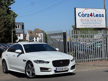 Used Jaguar XE 2018 for sale - 78957753: Photo