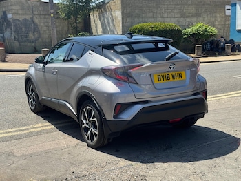 Used Toyota C-HR 2018 for sale - 79180709: Photo