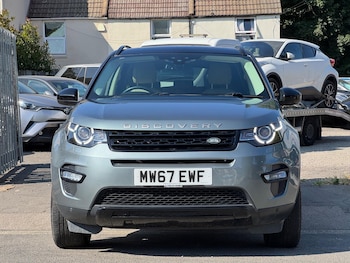 Used Land Rover Discovery Sport 2017 for sale - 79236681: Photo