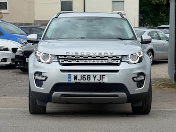 Used Land Rover Discovery Sport 2018 for sale - 78958750: Photo