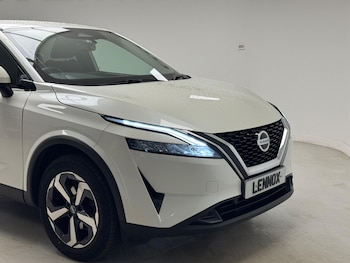 Used Nissan Qashqai 2021 for sale - 77254990: Photo