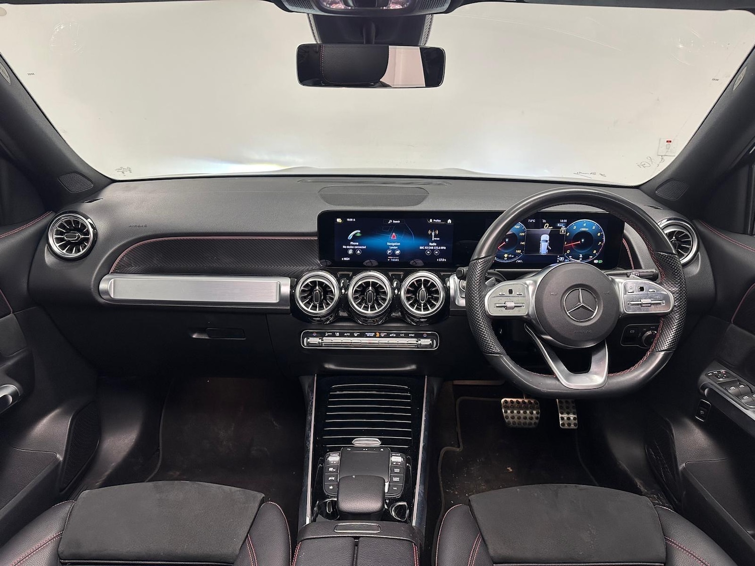 Used Mercedes-Benz GLB 2023 for sale - 77330958: Photo 5