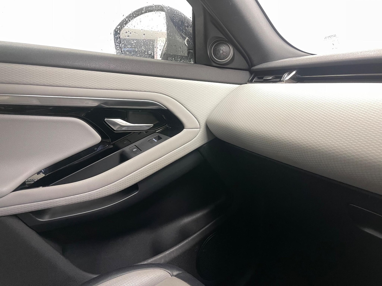 Used Land Rover Range Rover Evoque 2019 for sale - 77376314: Photo 19