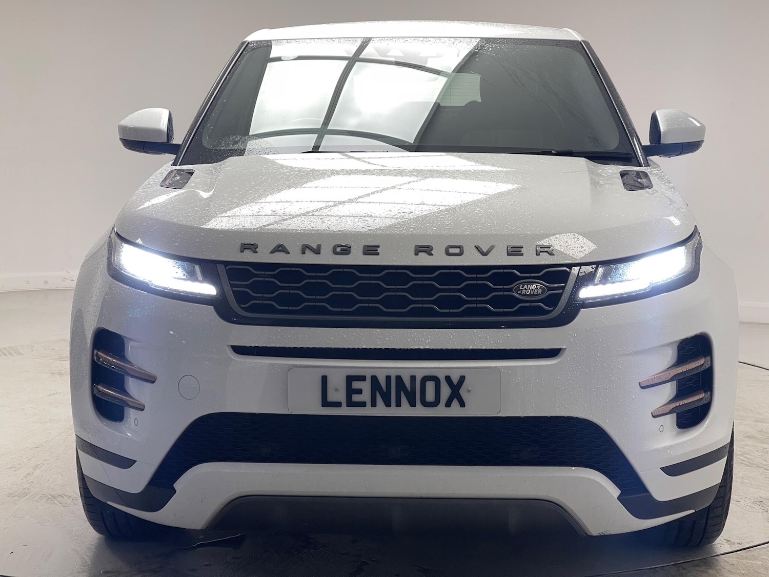 Used Land Rover Range Rover Evoque 2019 for sale - 77376314: Photo 2