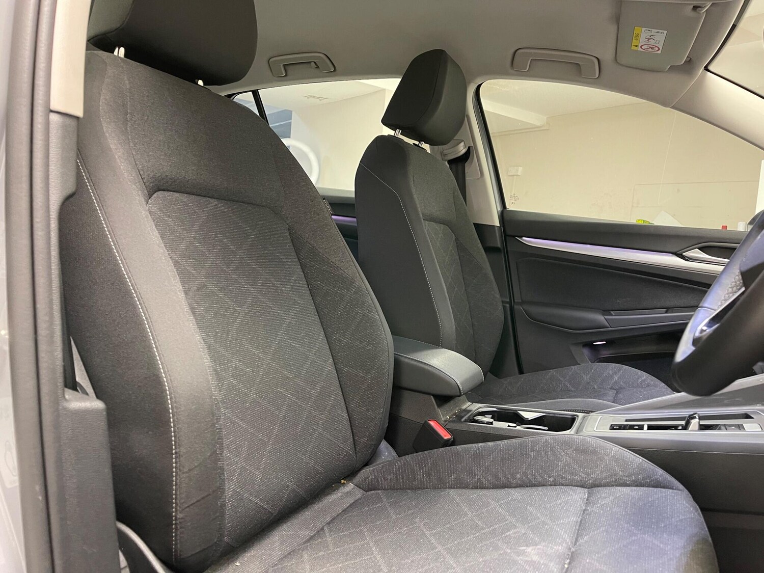 Used Volkswagen Golf 2023 for sale - 75927311: Photo 10