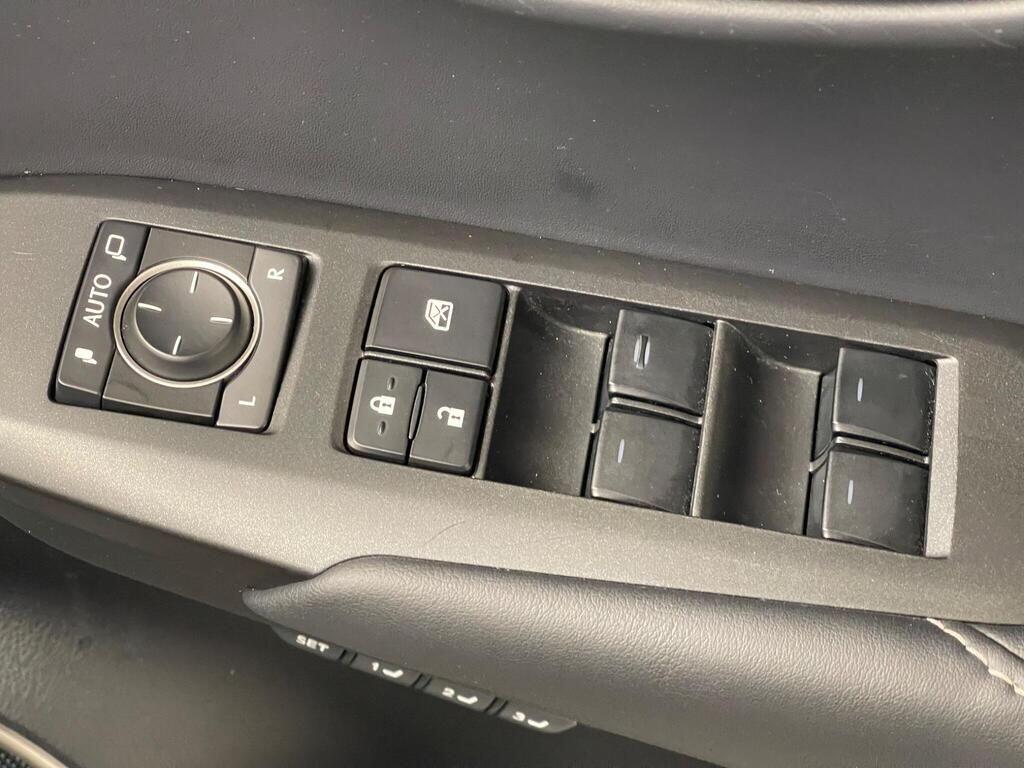 Used Lexus NX 2017 for sale - 76855627: Photo 22