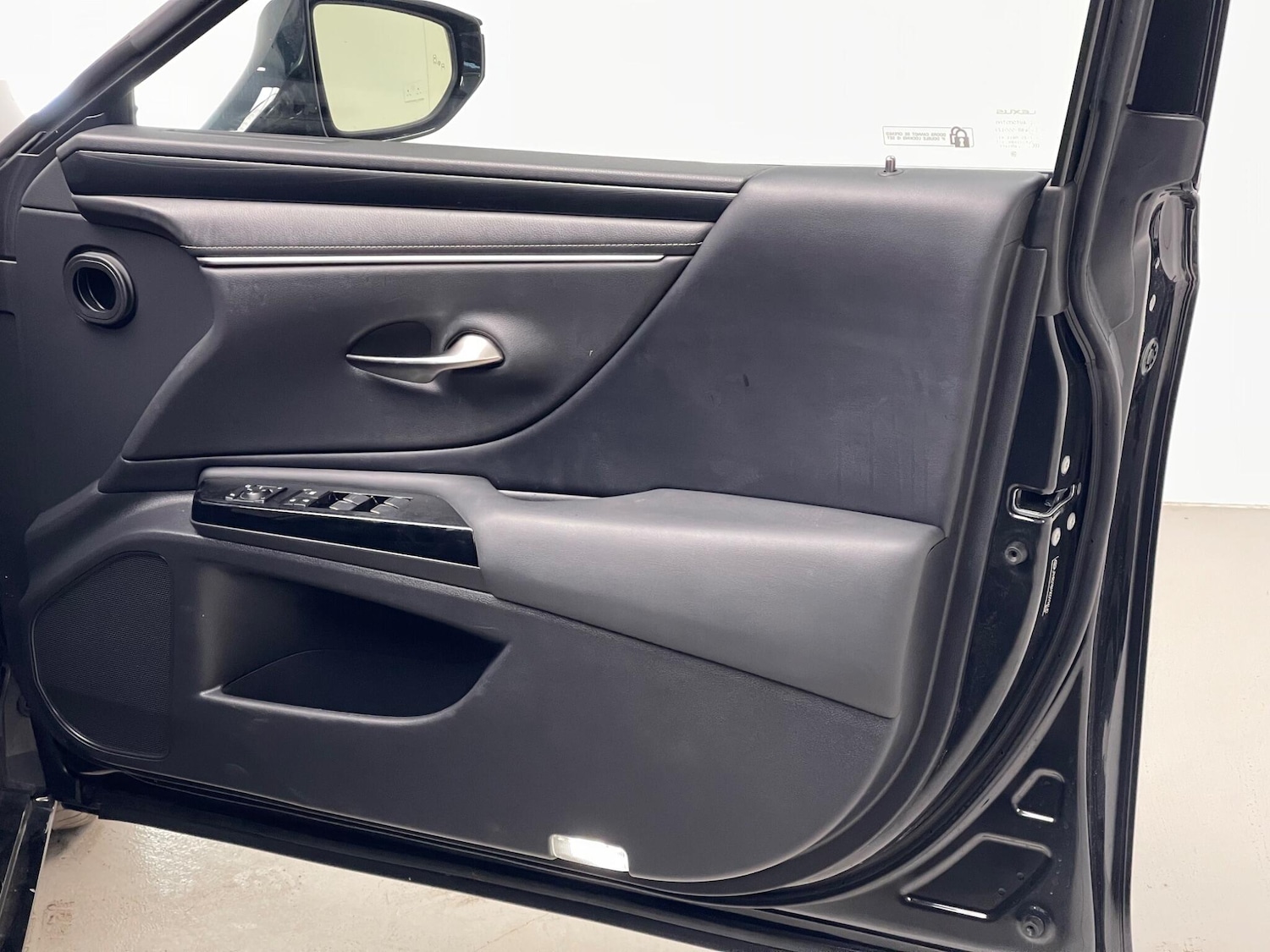 Used Lexus ES 2023 for sale - 77574025: Photo 26