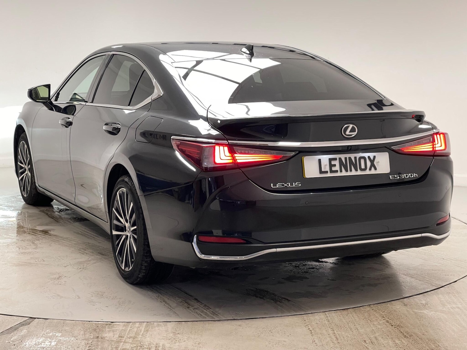 Used Lexus ES 2023 for sale - 77574025: Photo 4