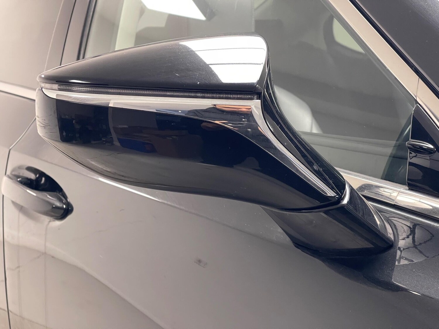 Used Lexus ES 2023 for sale - 77574025: Photo 42