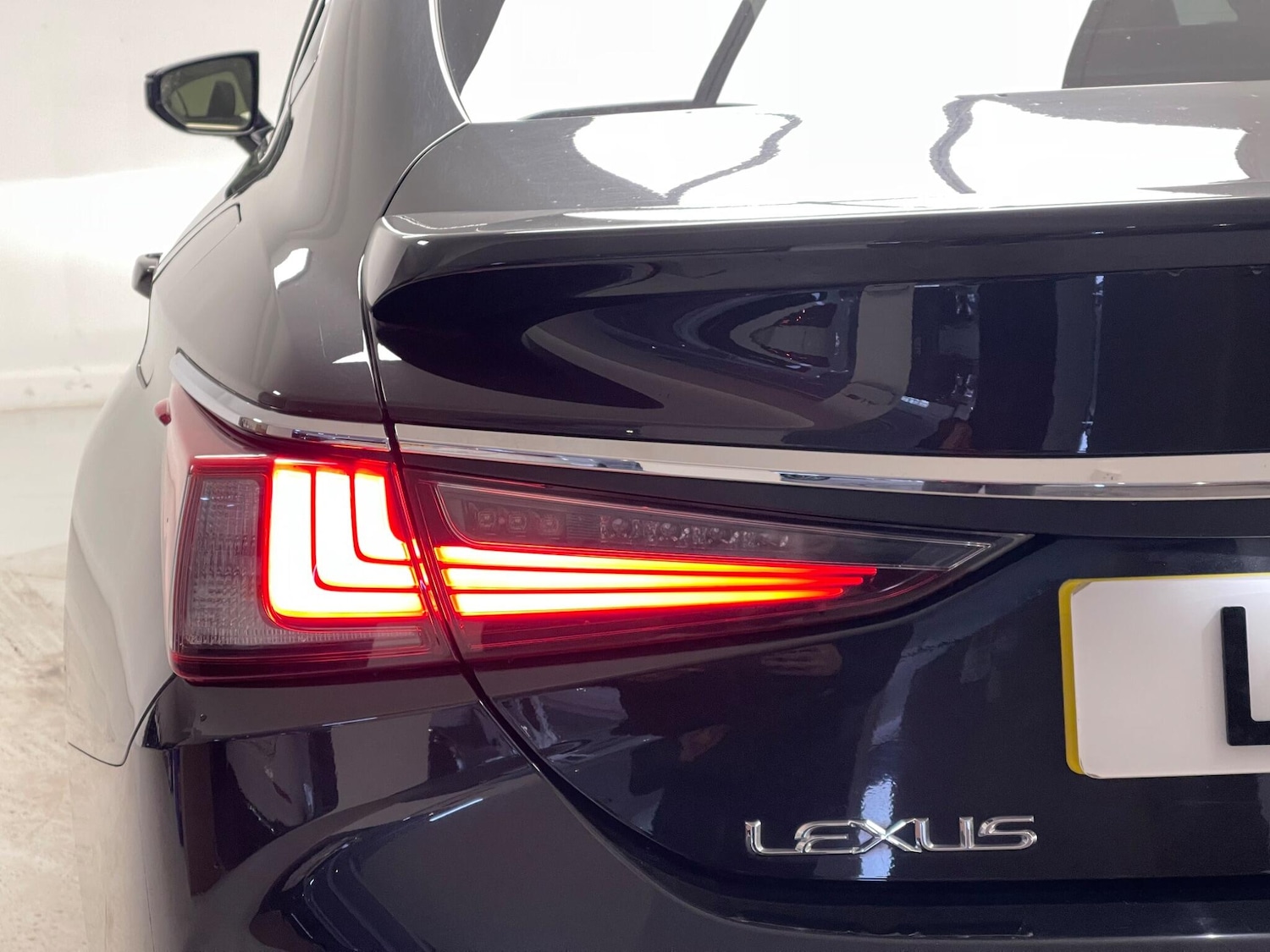 Used Lexus ES 2023 for sale - 77574025: Photo 49