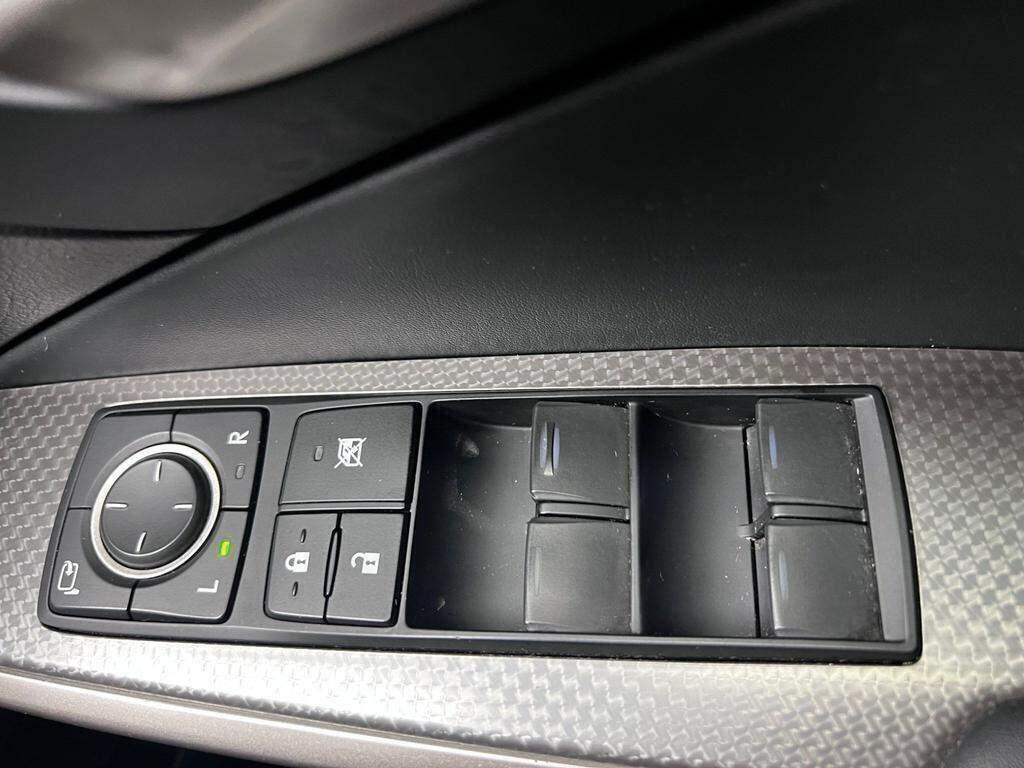 Used Lexus IS for sale - 77769306: Photo 14