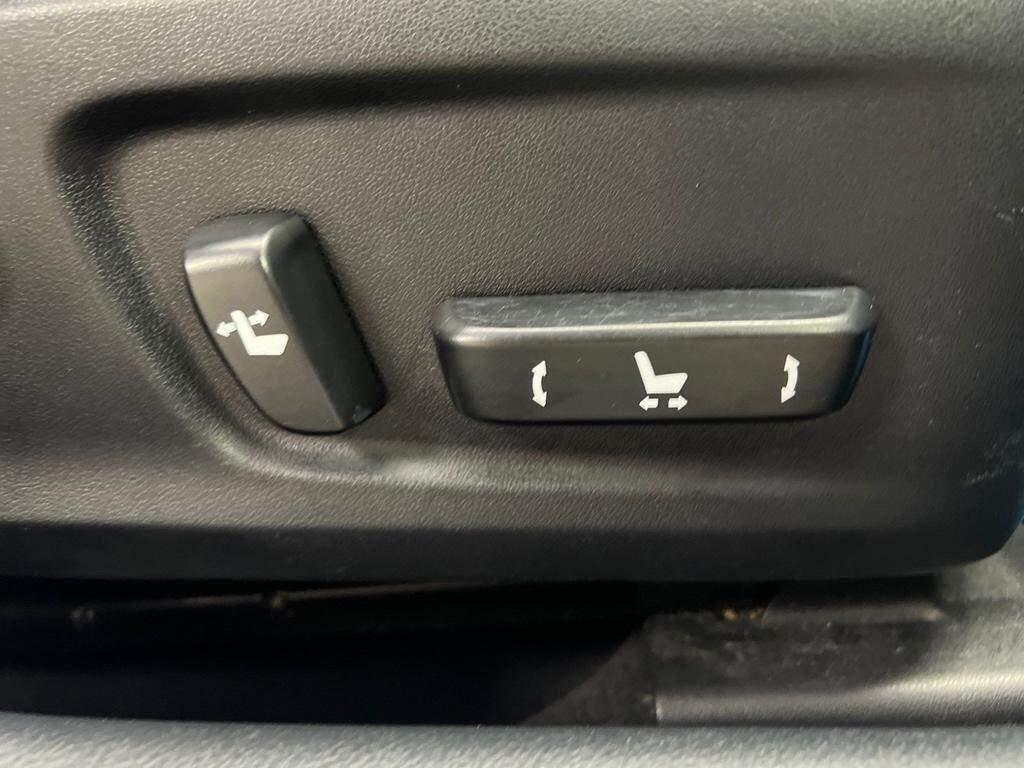 Used Lexus IS for sale - 77769306: Photo 17