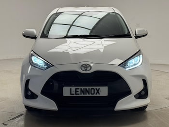 Used Toyota Yaris 2024 for sale - 79324375: Photo