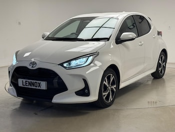 Used Toyota Yaris 2024 for sale - 79324375: Photo