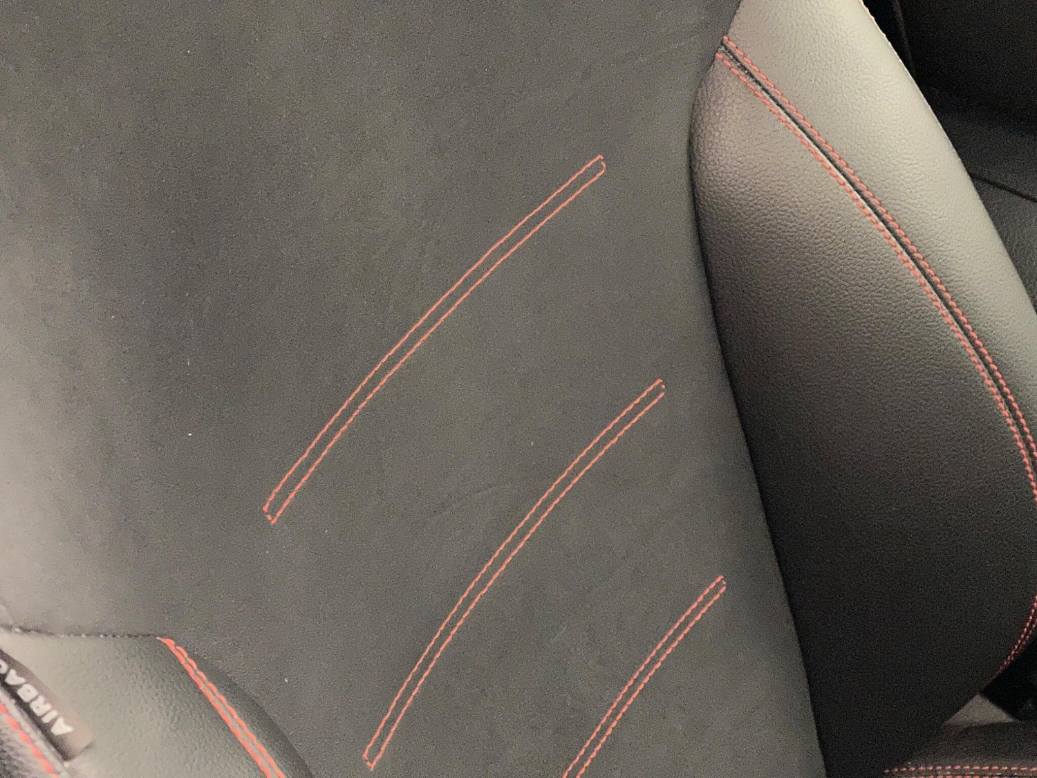 Used Mercedes-Benz GLB 2022 for sale - 77332018: Photo 31