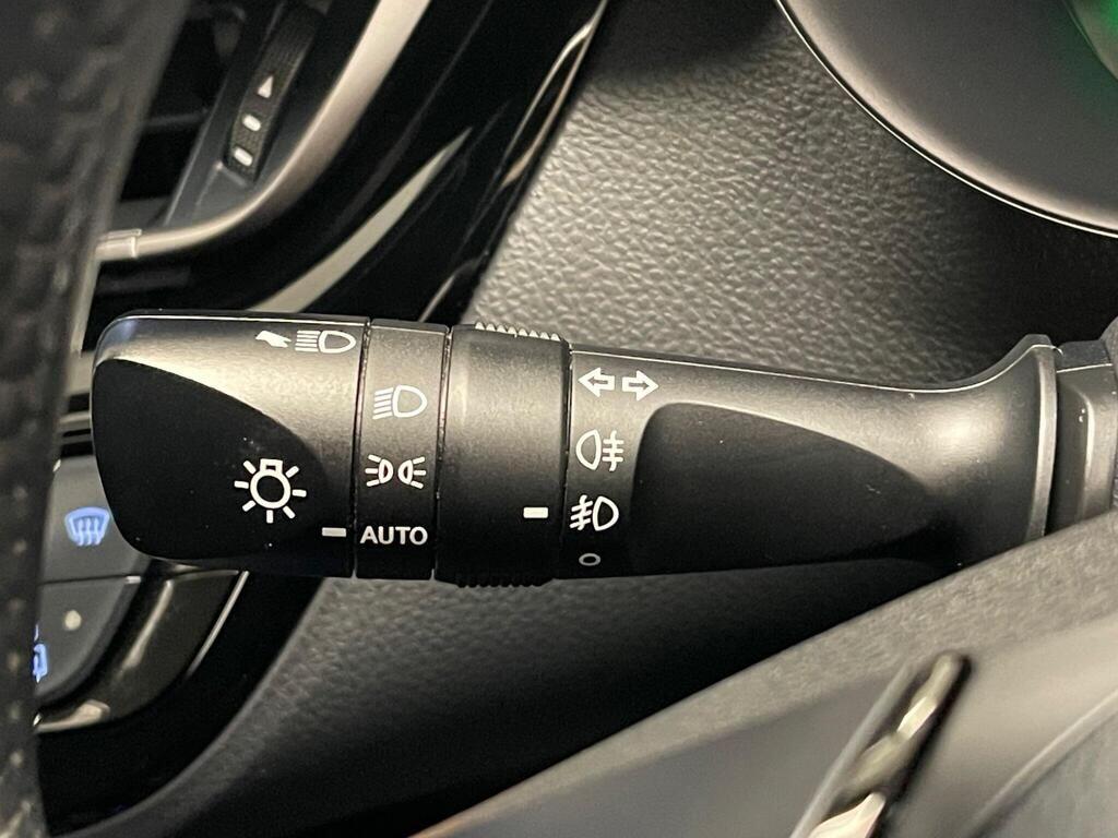 Used Toyota C-HR 2022 for sale - 76855891: Photo 17