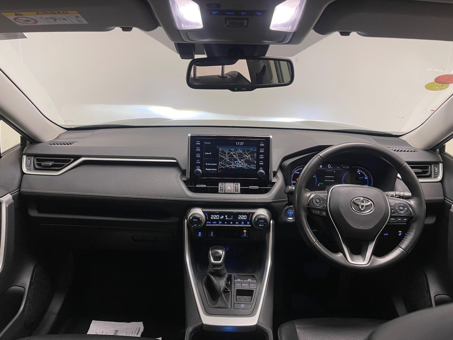 Used Toyota RAV4 2022 for sale - 76457938: Photo 10