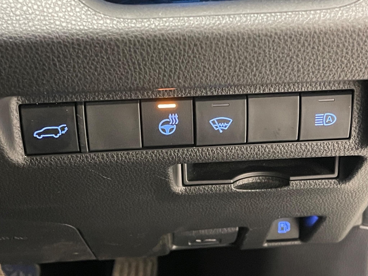 Used Toyota RAV4 2022 for sale - 76457938: Photo 23