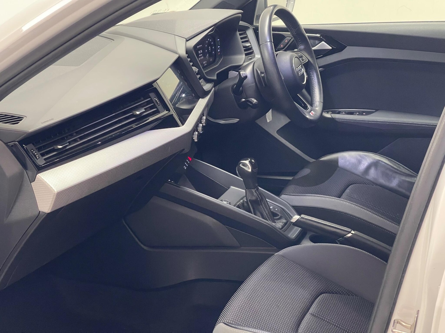 Used Audi A1 2019 for sale - 76715611: Photo 11