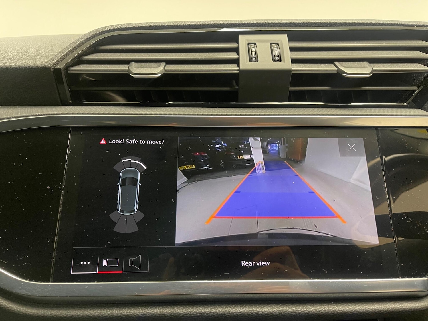 Used Audi Q3 2023 for sale - 77143047: Photo 28