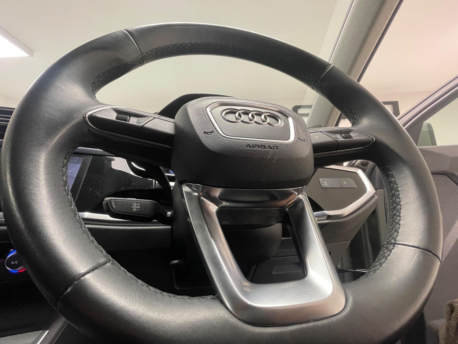 Used Audi Q3 2023 for sale - 77143047: Photo 32