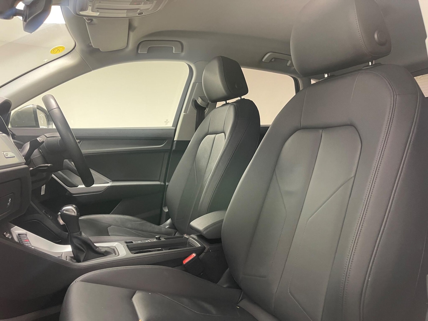 Used Audi Q3 2023 for sale - 77143047: Photo 33