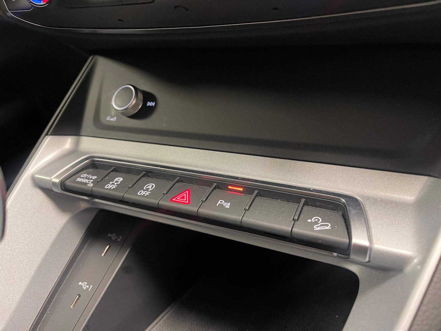 Used Audi Q3 2023 for sale - 77143047: Photo 44