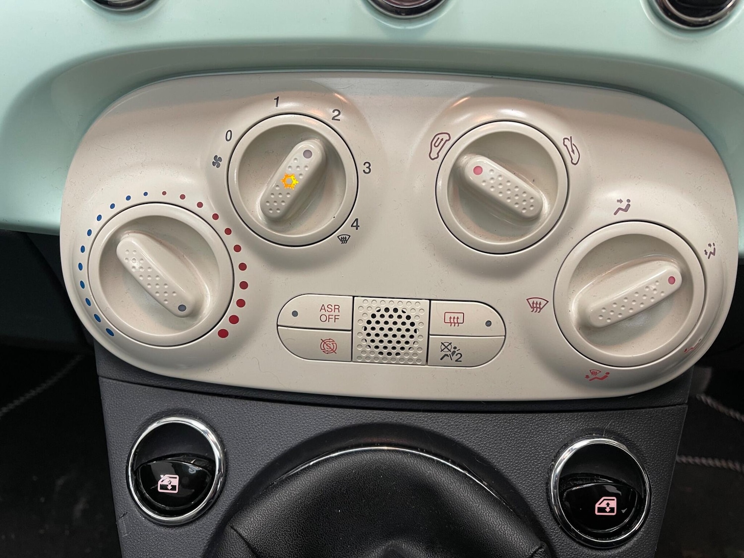 Used Fiat 500 2016 for sale - 77017083: Photo 9