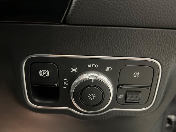 Used Mercedes-Benz GLA 2023 for sale - 74007025: Photo 15