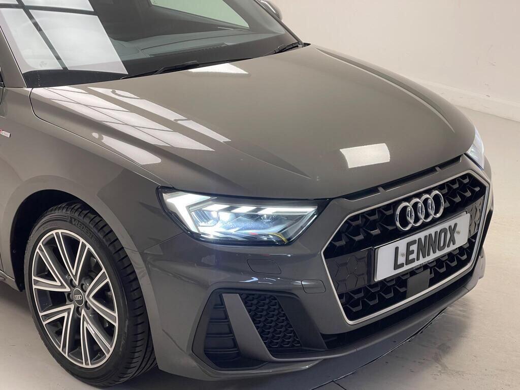 Used Audi A1 for sale - 77242329: Photo 2