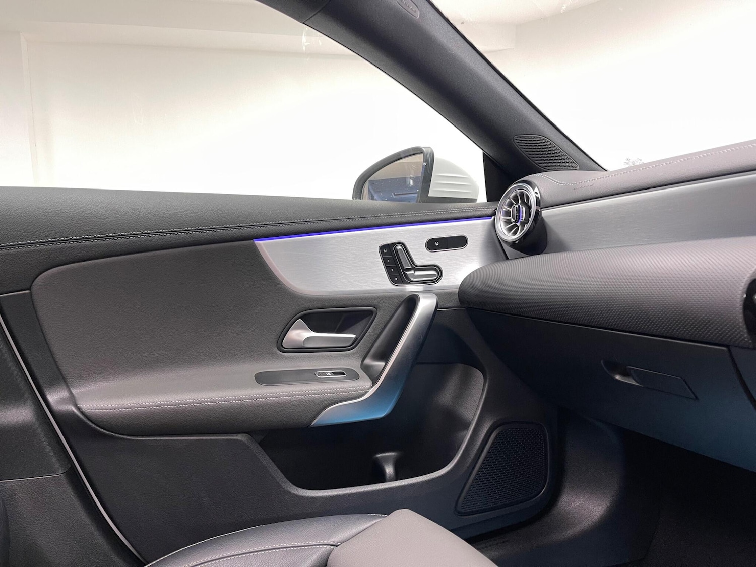 Used Mercedes-Benz CLA 2021 for sale - 77215301: Photo 10