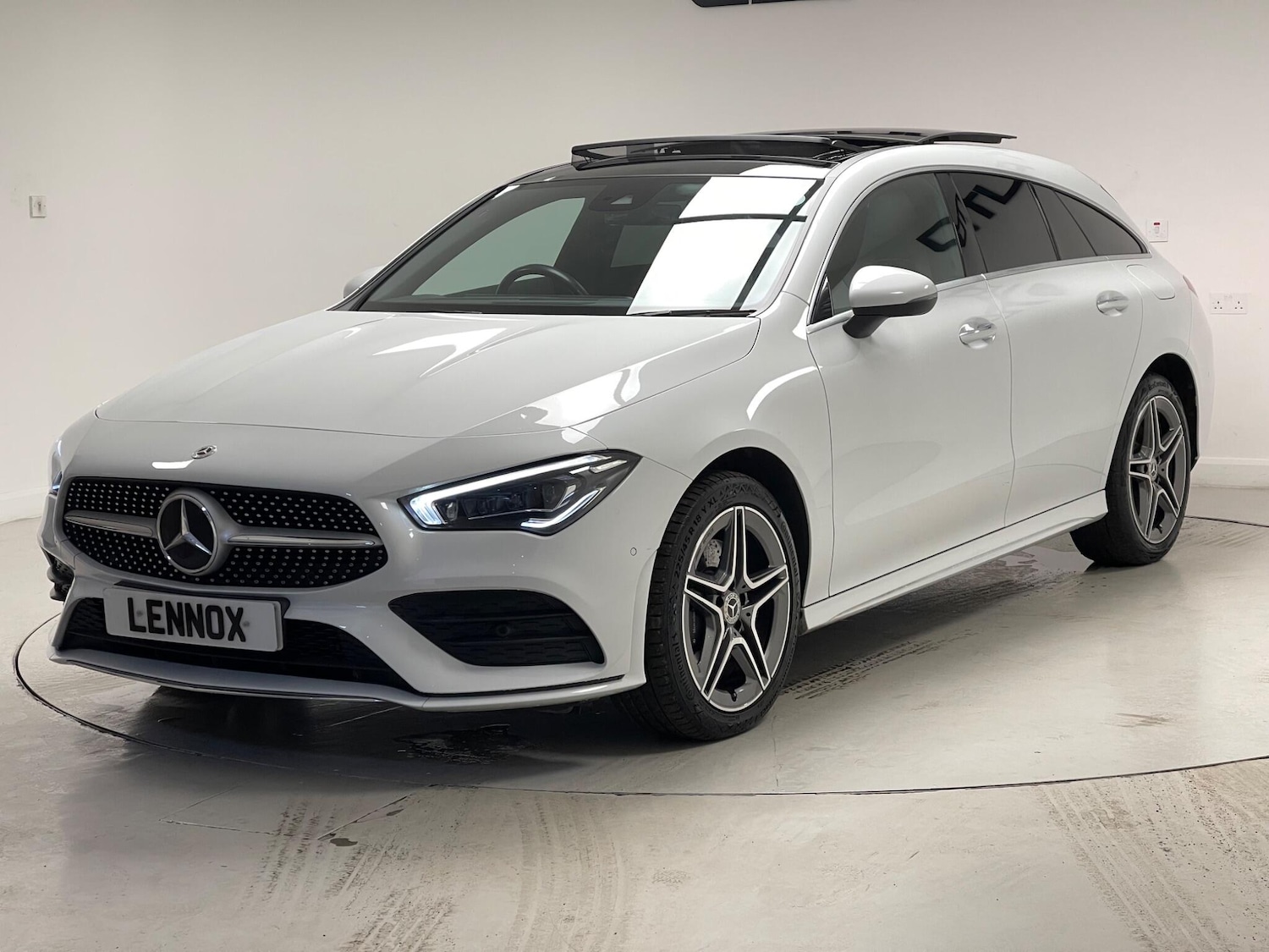 Used Mercedes-Benz CLA 2021 for sale - 77215301: Photo 3