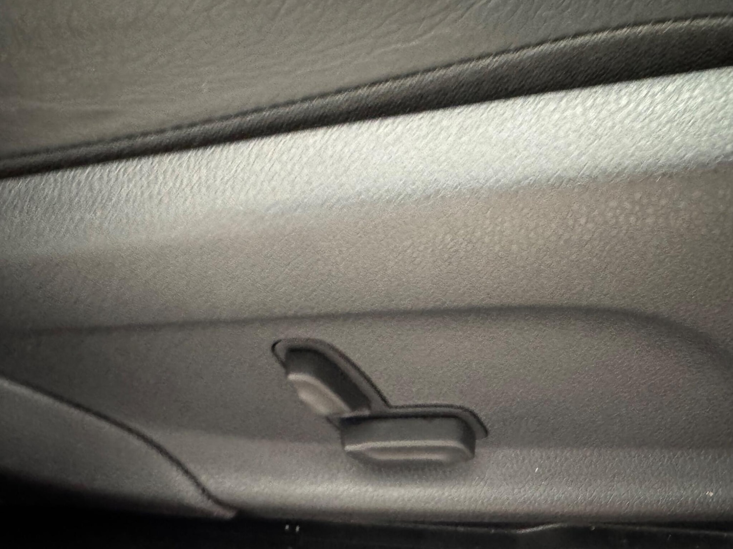 Used Mercedes-Benz GLC 2022 for sale - 78034889: Photo 13