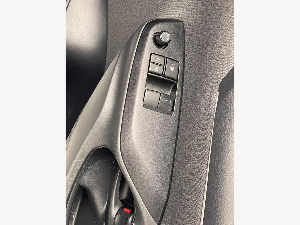 Used Toyota Yaris 2023 for sale - 76976606: Photo 13