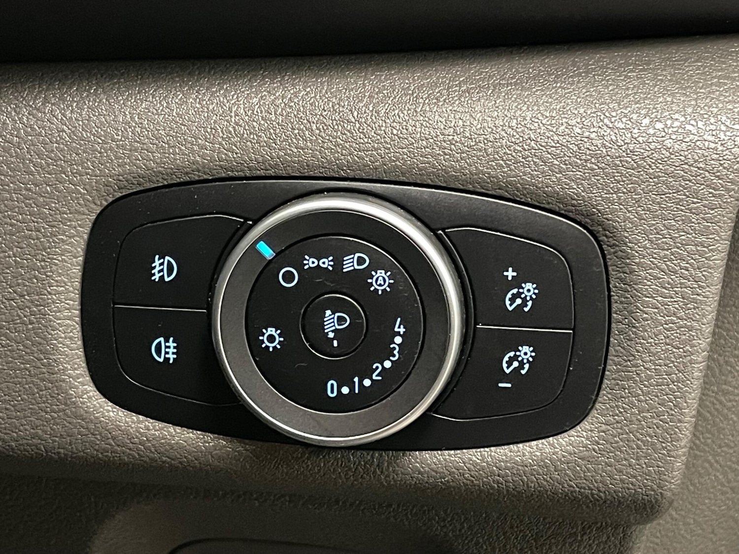 Used Ford Transit Custom 2021 for sale - 77237669: Photo 17