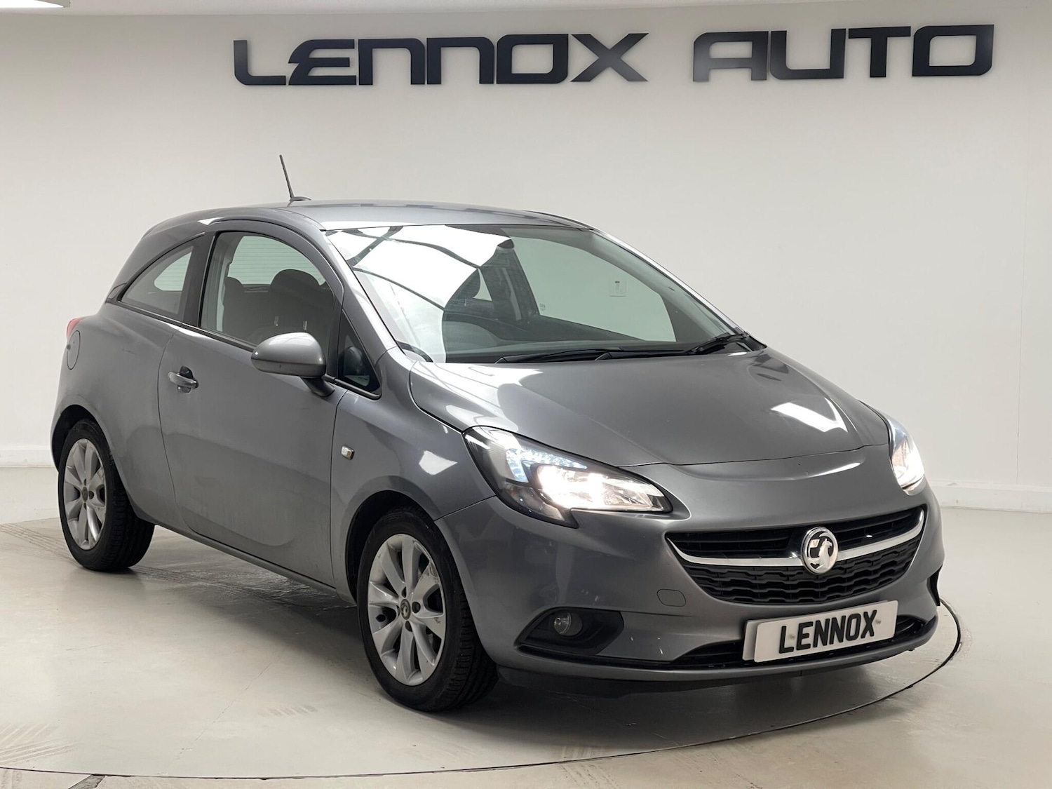 Used Vauxhall Corsa 2018 for sale - 77633758: Photo 1
