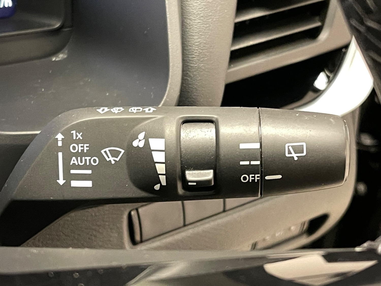 Used Nissan Qashqai for sale - 77216291: Photo 22