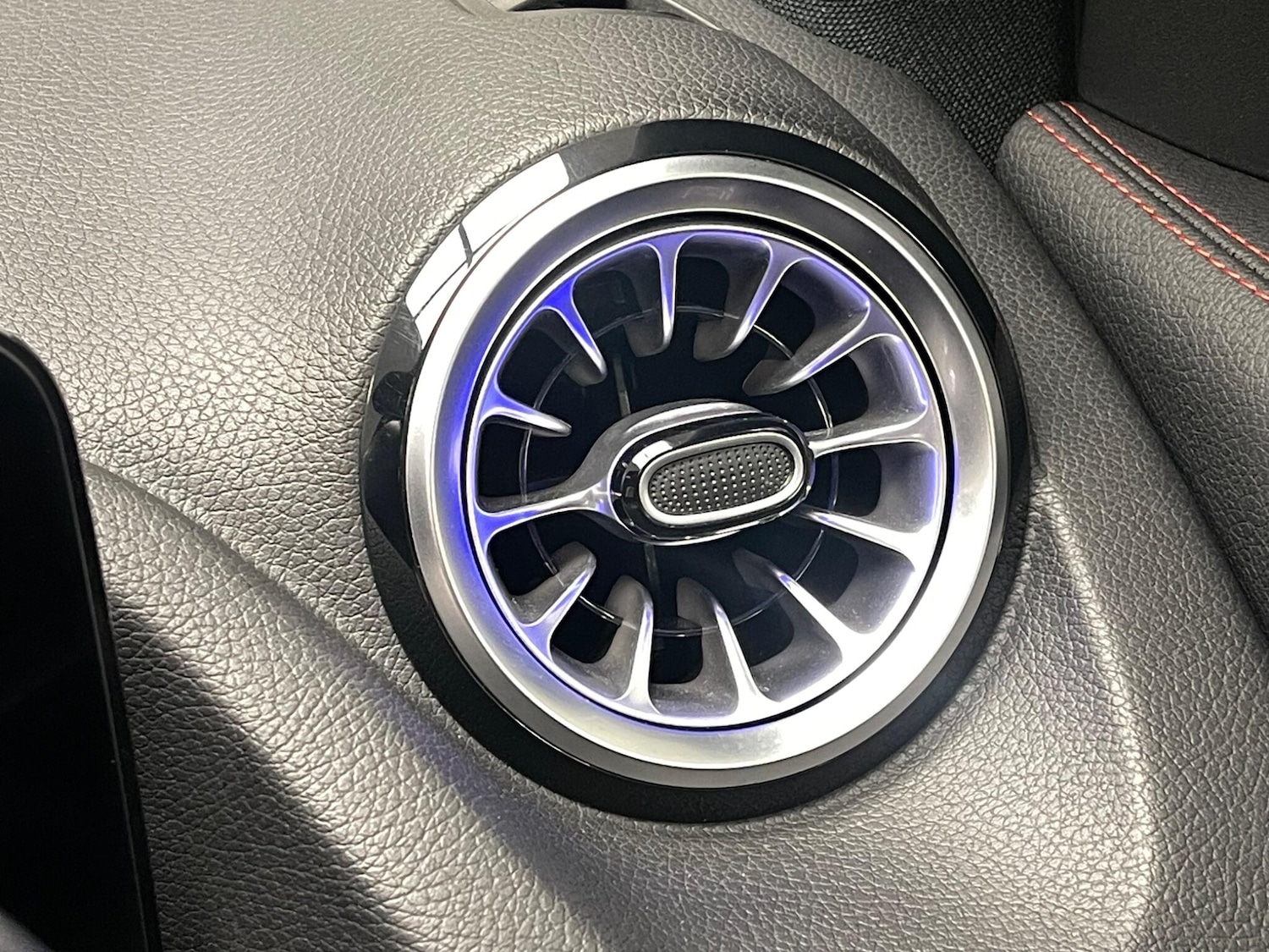 Used Mercedes-Benz GLA 2022 for sale - 77358546: Photo 24