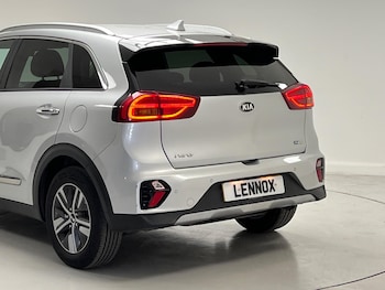 Used Kia Niro 2021 for sale - 75532300: Photo