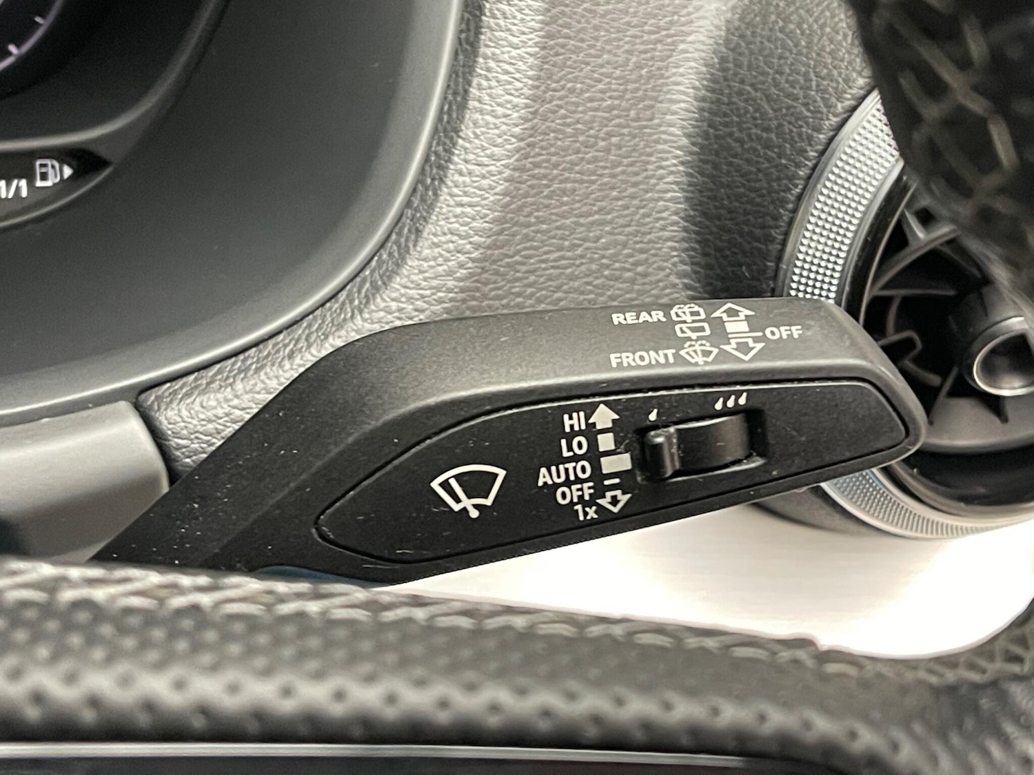 Used Audi Q2 2021 for sale - 76388259: Photo 32