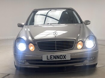 Used Mercedes-Benz E Class 2004 for sale - 78879119: Photo