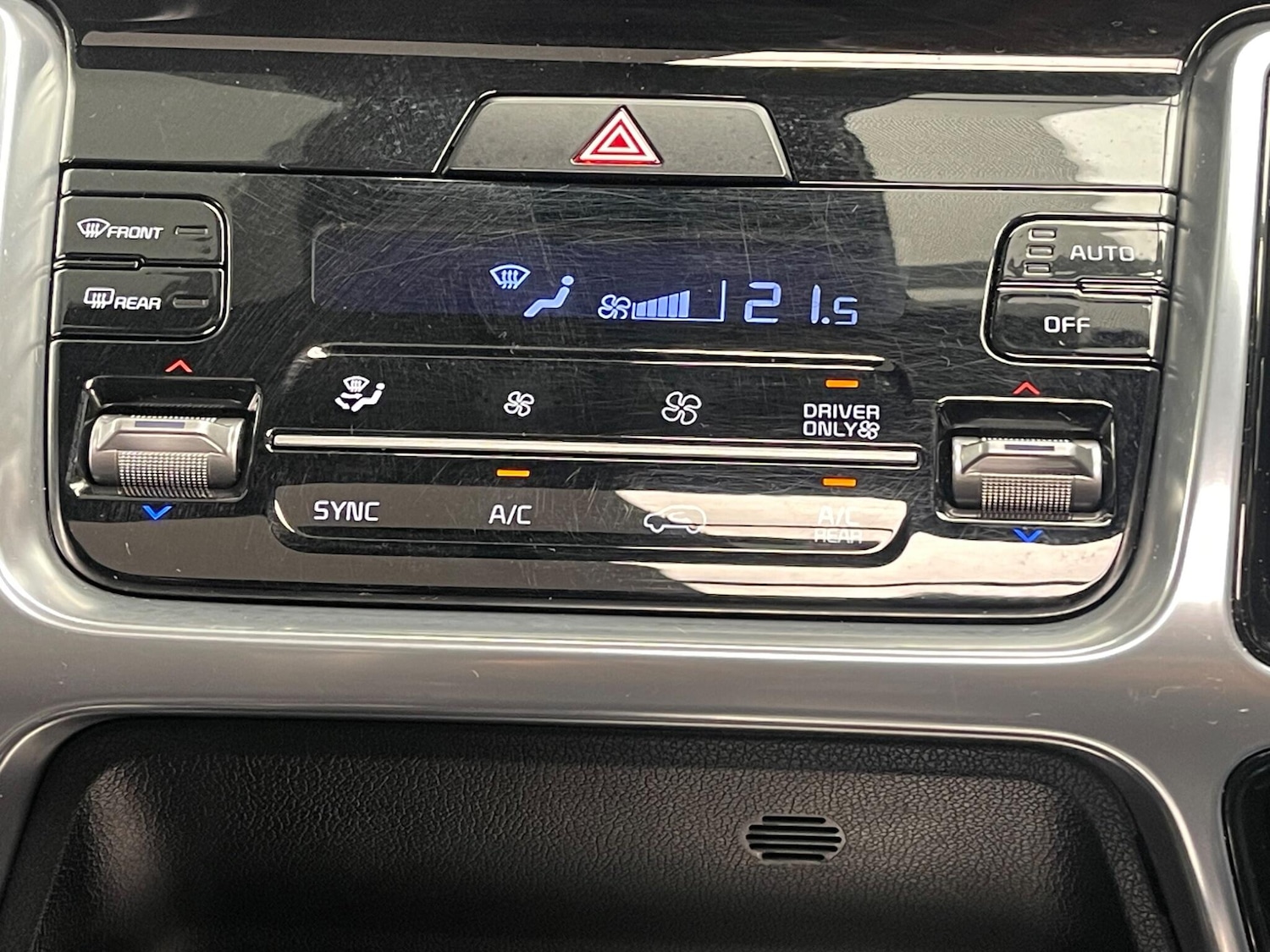 Used Kia Sorento 2021 for sale - 76409250: Photo 34