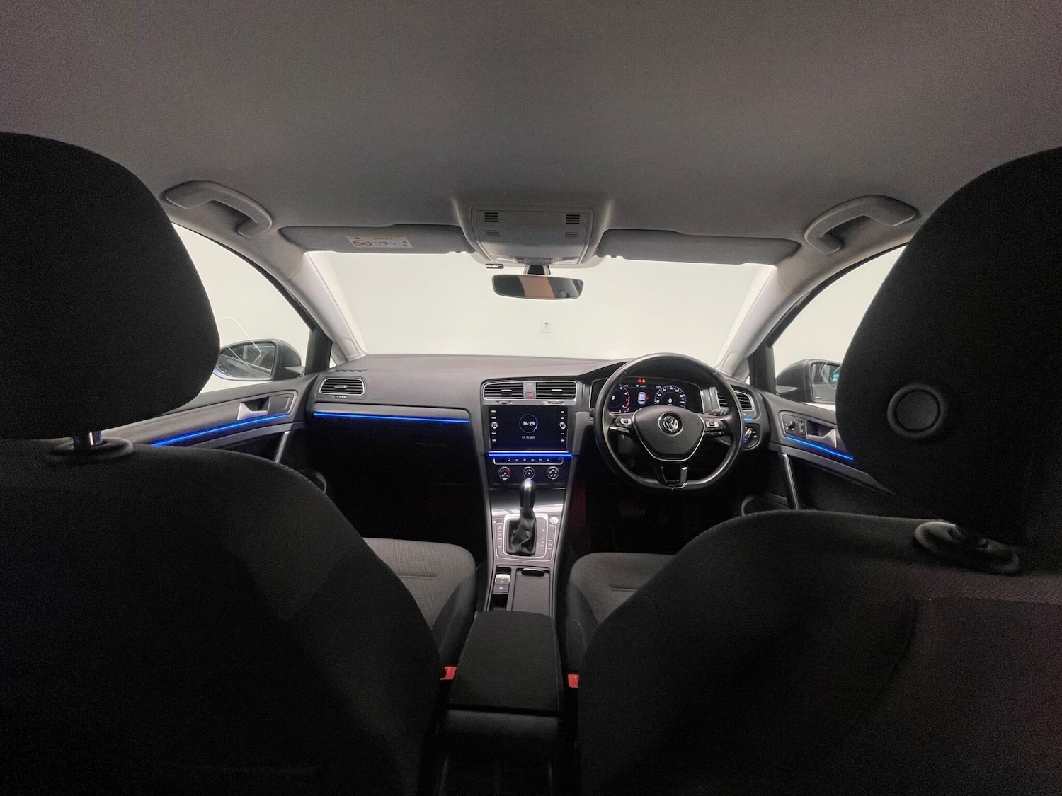 Used Volkswagen Golf 2019 for sale - 76295211: Photo 11