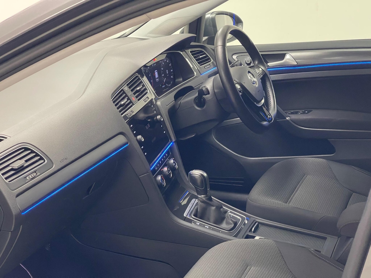 Used Volkswagen Golf 2019 for sale - 76295211: Photo 13