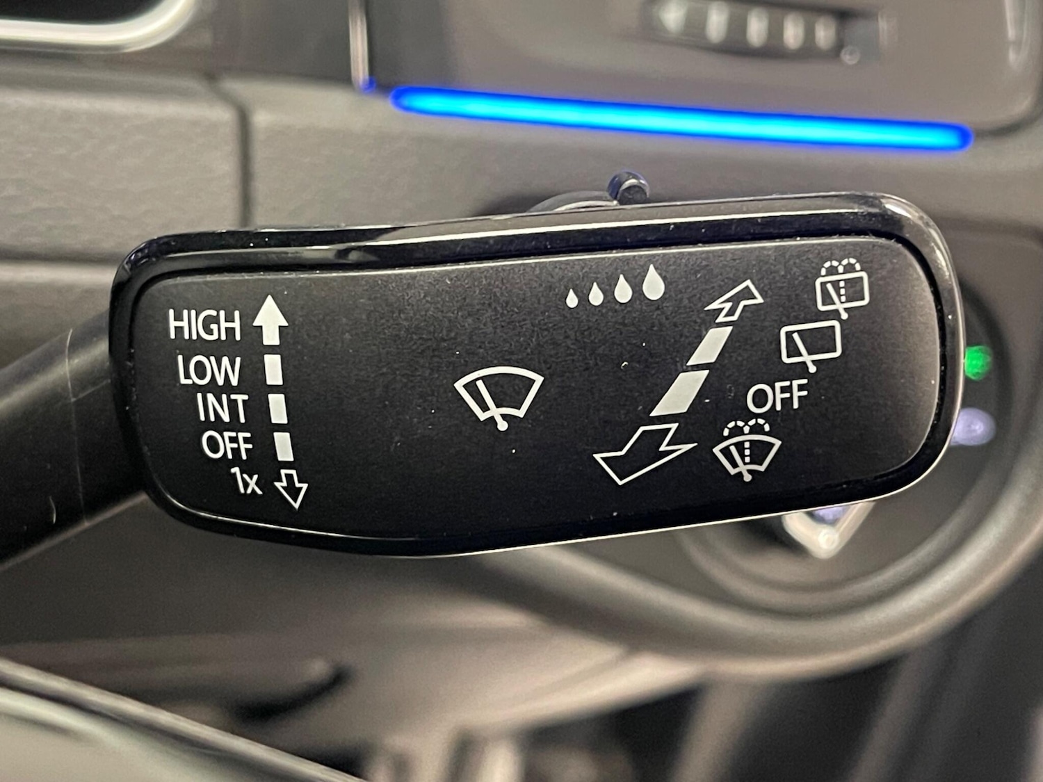 Used Volkswagen Golf 2019 for sale - 76295211: Photo 24