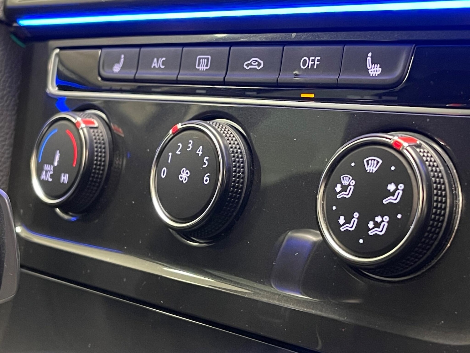 Used Volkswagen Golf 2019 for sale - 76295211: Photo 26