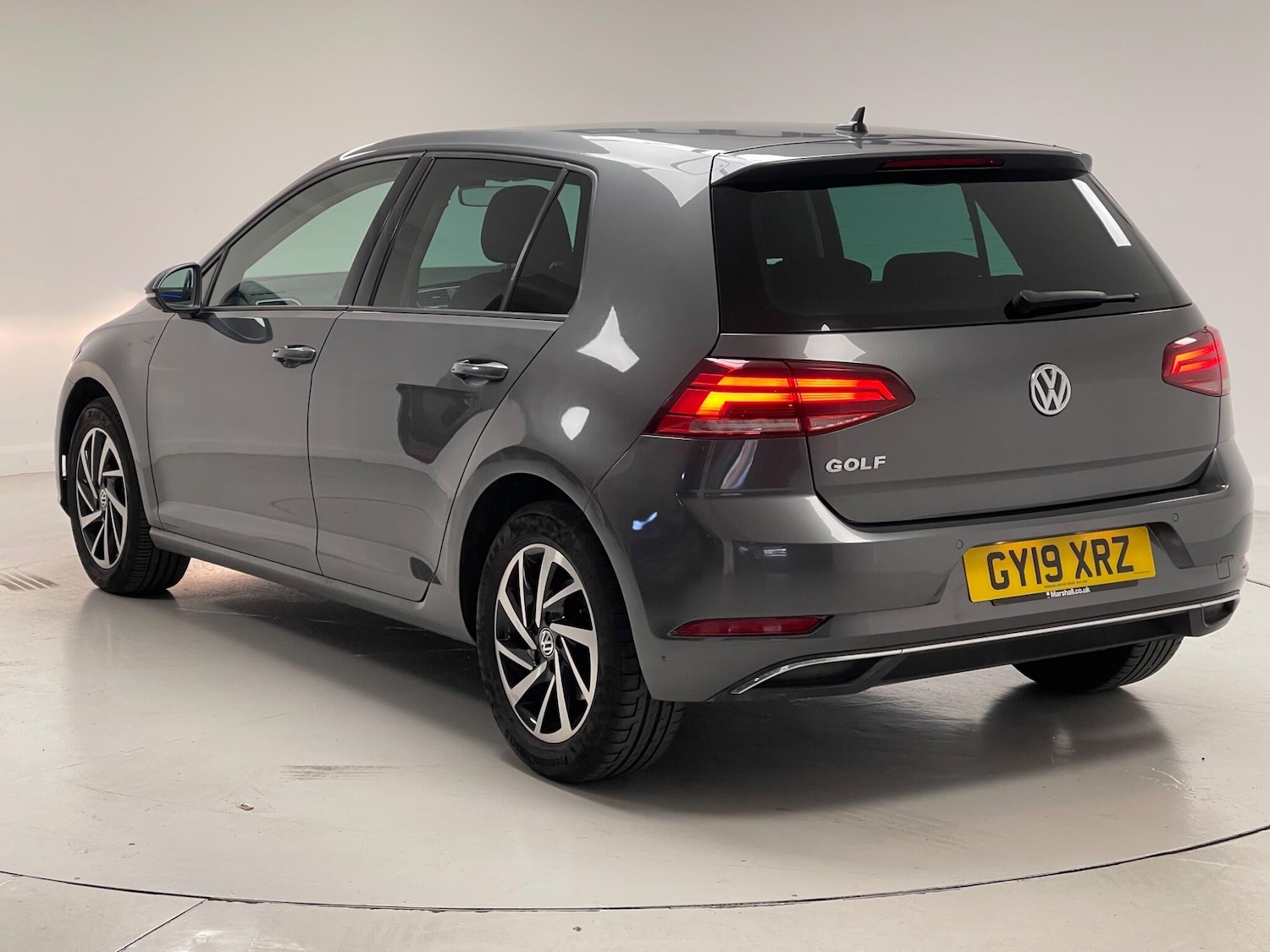Used Volkswagen Golf 2019 for sale - 76295211: Photo 4