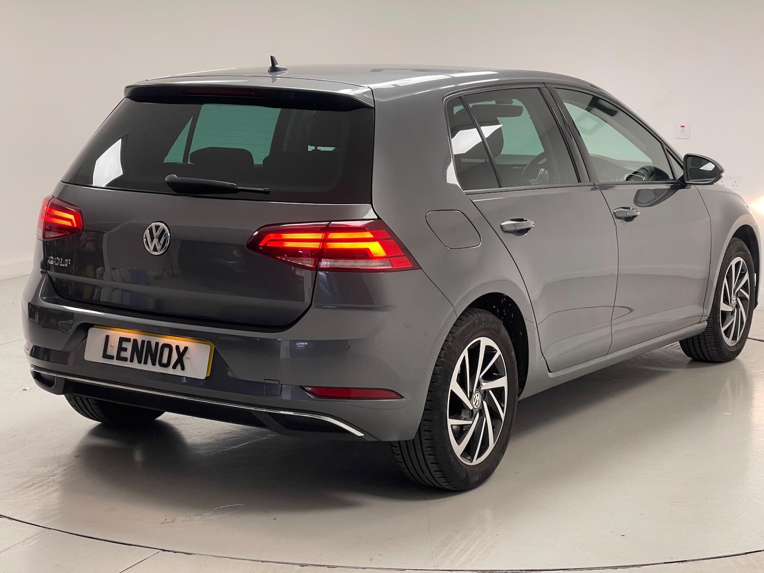 Used Volkswagen Golf 2019 for sale - 76295211: Photo 7