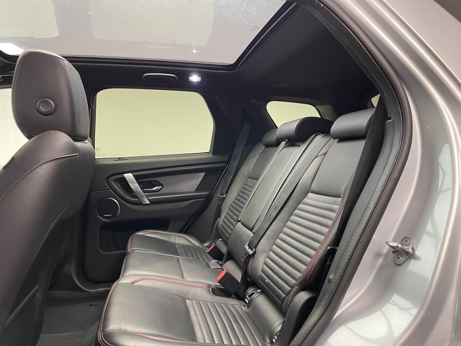 Used Land Rover Discovery Sport 2021 for sale - 76377362: Photo 14